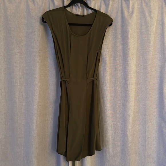NEW Massimo Dutti Forest Green Mini Dress Size XS - Picture 1 of 4